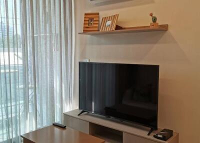 2-BR Condo at Vtara 36 near BTS Thong Lor