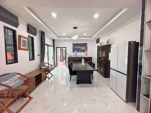 3 Bedrooms House Huay Yai H010857