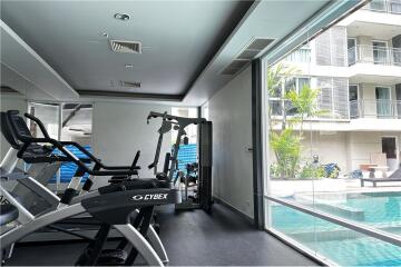 An apartment unit that is homey and furnished in a low-rise building 15 mins walk to BTS Thonglor. - 920071062-144