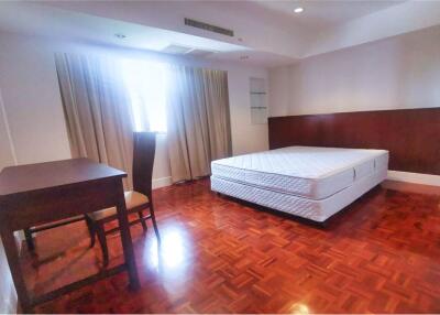 Apartment spacious 4 bedrooms with big balcony in Phrom Phong - 920071001-11529