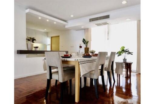 Pet friendly nice decorated 3 bedrooms with balcony in Sathorn - 920071001-11526