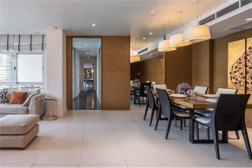 Pet-Friendly Oasis in Sukhumvit 55 - Spacious 3 Bedrooms with Private Garden