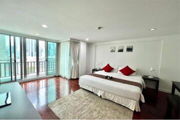 Charming Low-Rise Building in Sathorn - Available for Rent Now!