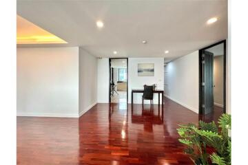 Charming Low-Rise Building in Sathorn - Available for Rent Now!