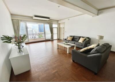 Spacious and Airy 3BR Pet-Friendly Home in Thonglor - 920071001-10503