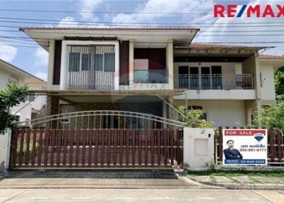 224 Sqm., 3 Beds Townhouse listed for ฿ 8,500,000.