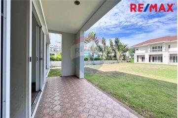 484 Sqm., 4 Beds, 5 Baths Townhouse listed for ฿ 6,500,000.