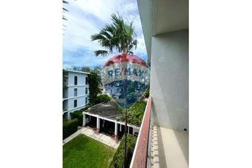 Chino Portuguese condo for sale walkable to beach