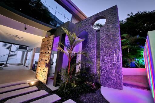 Design awarded ultra modern 6 bedroom luxury villa with panorama sea view - 920121018-210