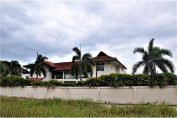 Exclusive spacious 6BR Poolvilla in private environment - 920471016-50
