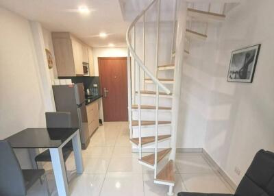 Duplex 1 bedroom Condo in Jomtien for sale