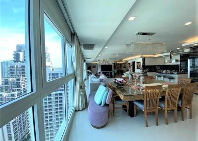 Beautiful Penthouse on Pratamnak Hill