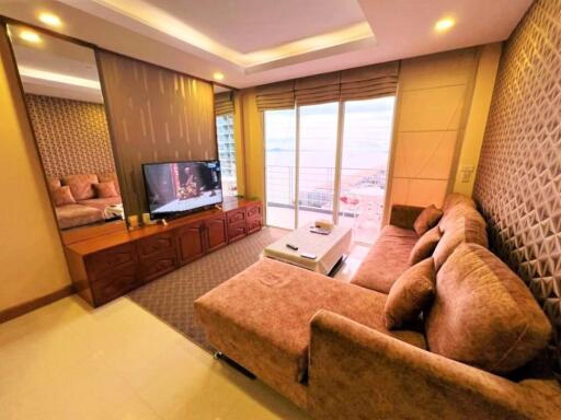 Great 2 bedroom in Na-Jomtien with sea view