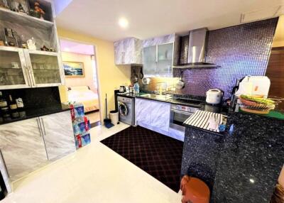 Great 2 bedroom in Na-Jomtien with sea view