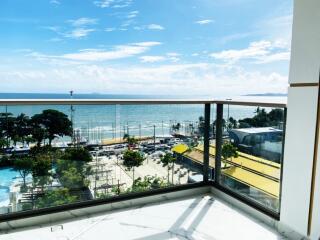 Brand New 2-Bedroom Beachfront Condominium in Jomtien