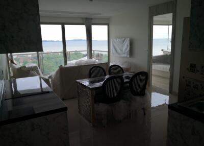 Luxury new condo with 2 bedrooms and amazing sea view
