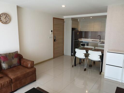 For RENT : SOCIO Reference 61 / 2 Bedroom / 2 Bathrooms / 59 sqm / 45000 THB [R11414]