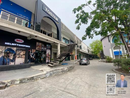 Hotel and Plaza for sale near Suwannabhum International Airport