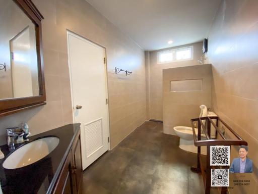 For rent: Large House in the Heart of the City, Sukhumvit 101. Pet-friendly.