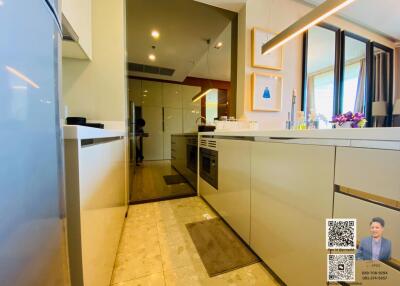 Luxury Condo for Rent and Sale in the Heart of Sukhumvit with Easy Access to Shopping Areas