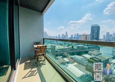 Luxury Condo for Rent and Sale in the Heart of Sukhumvit with Easy Access to Shopping Areas