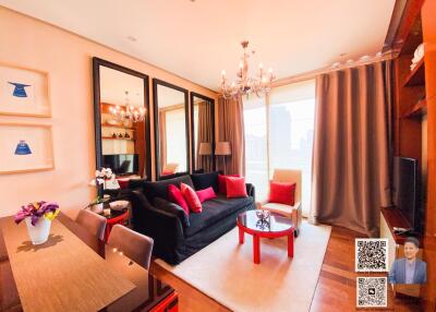 Luxury Condo for Rent and Sale in the Heart of Sukhumvit with Easy Access to Shopping Areas