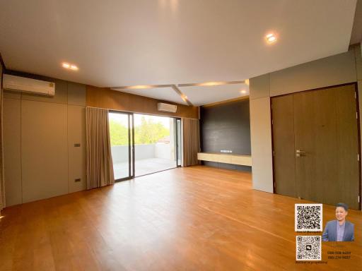 New luxurious house with high quality, featuring a private swimming pool, located in Sarin Park Ratchadapisek – Bangkok - Thailand