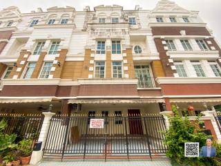 For sale Townhouse at Plus City Park Sukhumvit 101/1