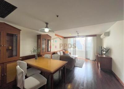 2 Bedrooms for rent walking distance to BTS Skytrain