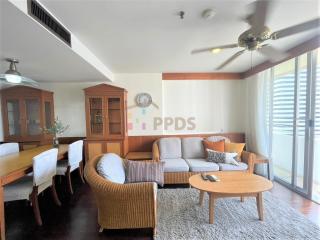 2 Bedrooms for rent walking distance to BTS Skytrain