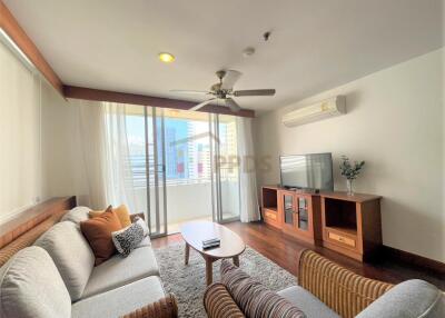 2 Bedrooms for rent walking distance to BTS Skytrain