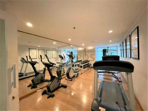 Selling a 3-bedroom condo near NIST International School, Sukhumvit Soi 15