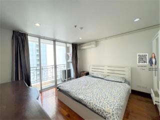 For sale: 2-bedroom condo at Asok Place, near BTS and MRT stations