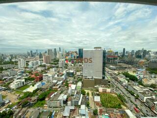 For Sale Amanta Lumpini Condominium High floor City View