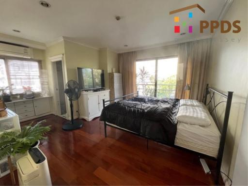 Urgent Sale!! 3 Bedrooms Specious Condo at Sukhumvit 31 – Promphong Area