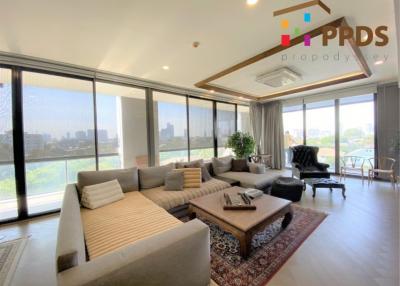 A Triplex Penthouse for sale with decoration and furnished.
