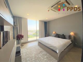 A Triplex Penthouse for sale with decoration and furnished.