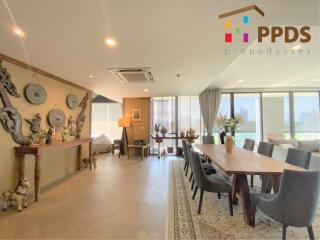 A Triplex Penthouse for sale with decoration and furnished.