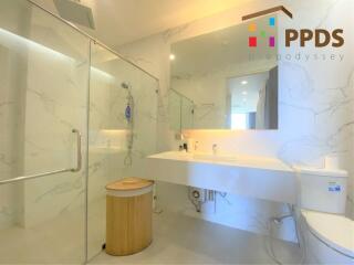 A Triplex Penthouse for sale with decoration and furnished.