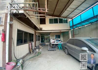 House and land for sale in Pridi Panomyong 14, Sukhumvit 71.