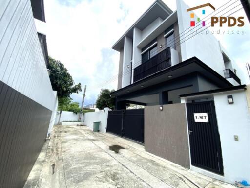 Brand New Luxury House for sale-for rent – Sukhumvit 71 Pridipanomyong