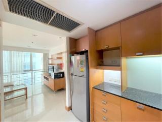 2 Bedrooms for rent at Sukhumvit 21, close to BTS