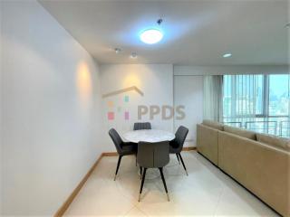 2 Bedrooms for rent at Sukhumvit 21, close to BTS