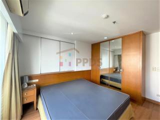 2 Bedrooms for rent at Sukhumvit 21, close to BTS