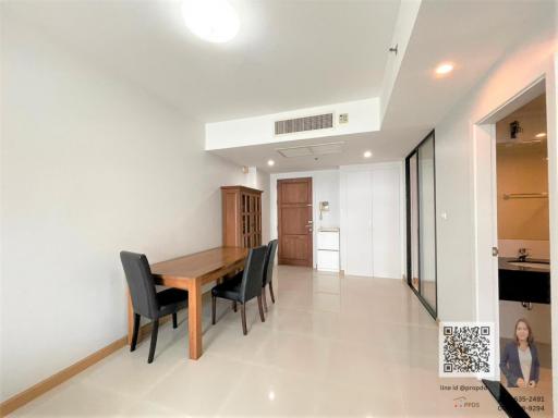 Sale or rent 1 bedroom, high floor, ready to move in Near Srinakharinwirot University.