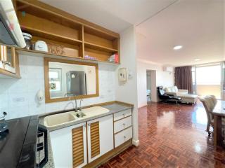 Corner room for sale, 2 bedrooms, Lake View Condo, Geneva 1, Muang Thong Thani, lake view