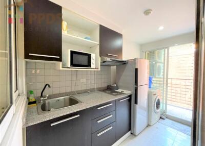 Ready to move in condo for sale. On Sukhumvit Road Only 4 minutes’ walk by BTS Phra Khanong Station