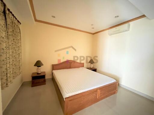 Low rise 2 bedrooms for rent near Prompong