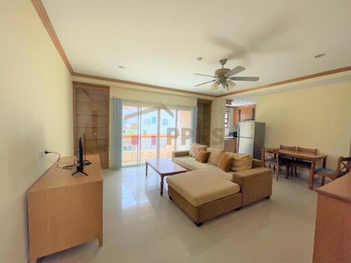 Low rise 2 bedrooms for rent near Prompong