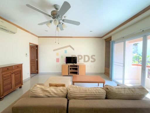 Low rise 2 bedrooms for rent near Prompong